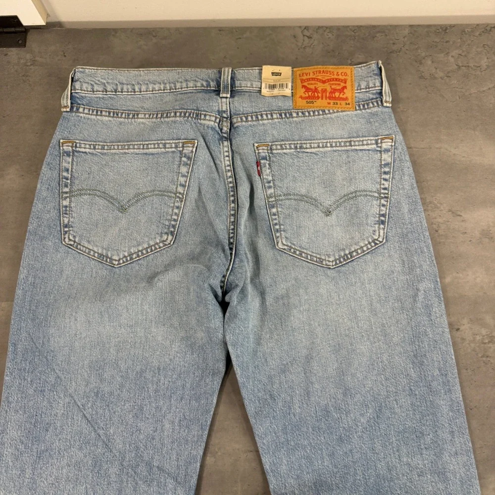 Levi's Jeans Mens 33x34 505 Regular Straight Light Wash Stretch NEW $75 Cowboy